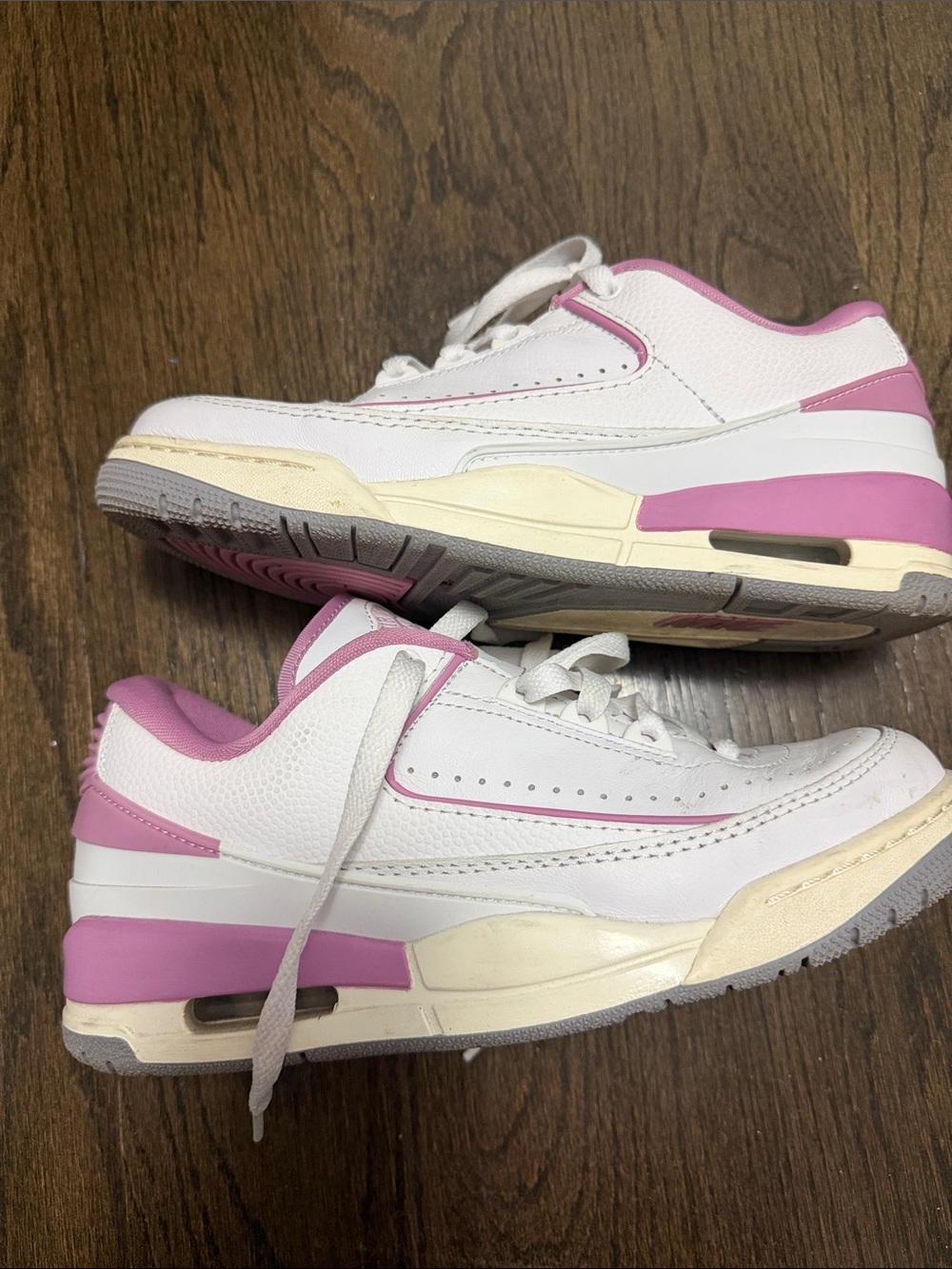 Jordan Women's White and Pink Low-Top Sneakers - Stylish Casual Trainers
